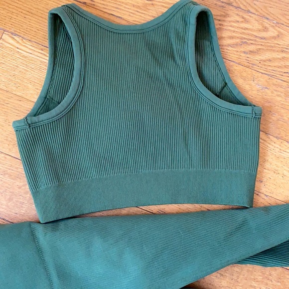 Amazon army green matching set - ribbed - Picture 4 of 5